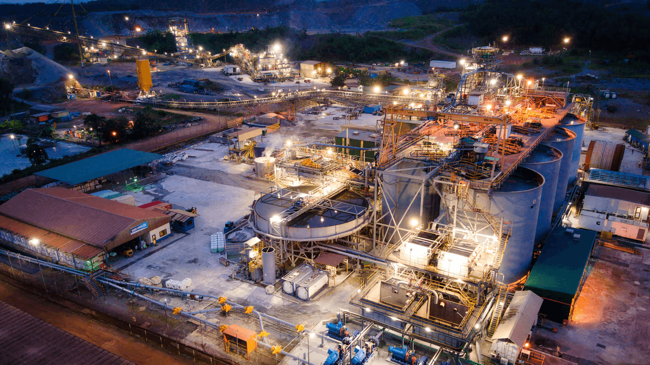 Ghana weighs local bids for $1 billion revival of Gold Fields' Damang mine