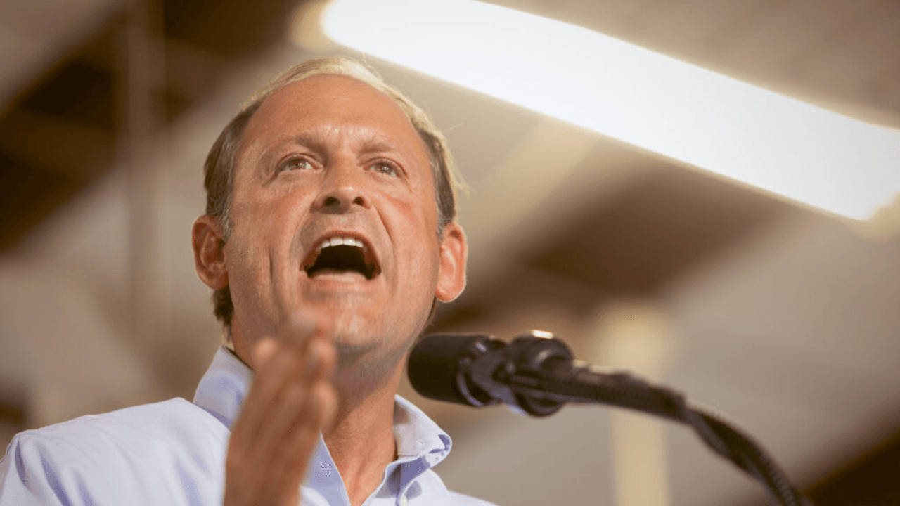 Trump causes political earthquake in KY, backing Barr, Alvarado in U.S. Senate, House races