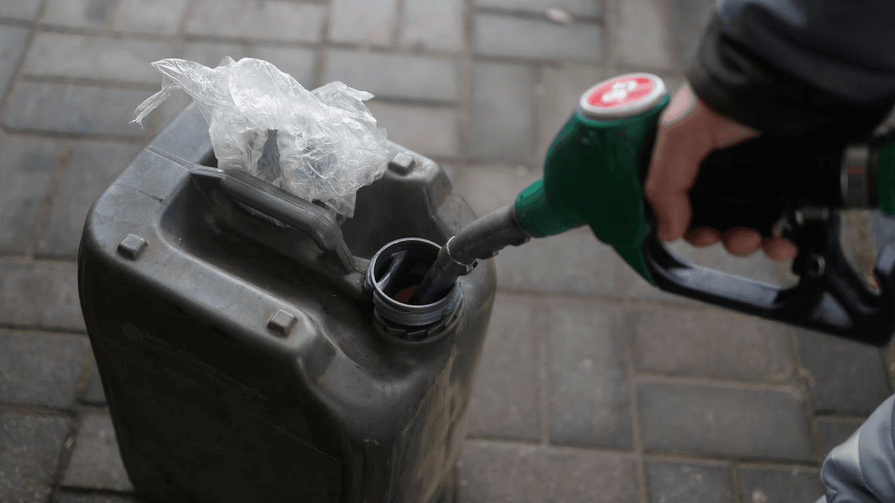 Ukraine's petrol imports doubled in February amid high demand, Enkorr consultancy says