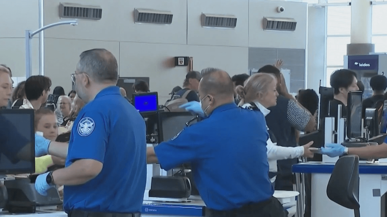 DHS shutdown, weather woes and spring break rush bog down air travel