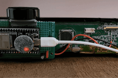 ESP32 Invades Old TV Box: Forecast More Than Just Channels
