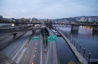 WATCH I-5 SB closure traffic camera