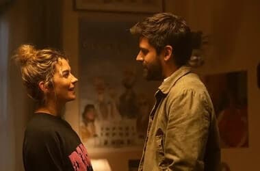 ‘All That She Wants’ Review:  Annie Murphy And Cooper Raiff In Smart, Fun Romcom Where Gen Z And Millennial Meet Cute In Bed -Toronto Film Festival