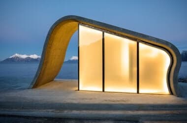 Visit Norway makes toilets ‘great again’ after Trump’s ‘sh*t house country’ jab