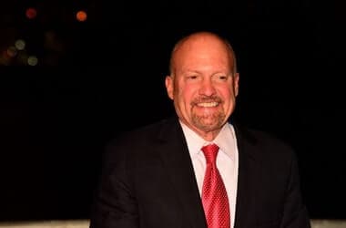 Jim Cramer Calls CrowdStrike a 'Must Buy' Stock Amid AI Security Concerns - CrowdStrike Holdings (NASDAQ: